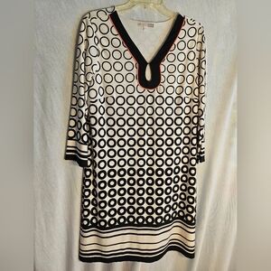 Chic Black and White Circle Pattern Dress